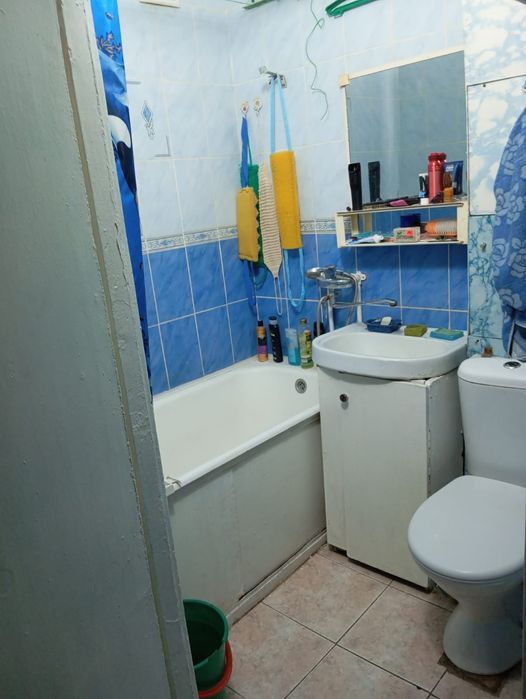 Продам 1к кв в 19 мк-не 1/5