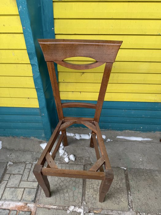 Антиквариатные стулья продам