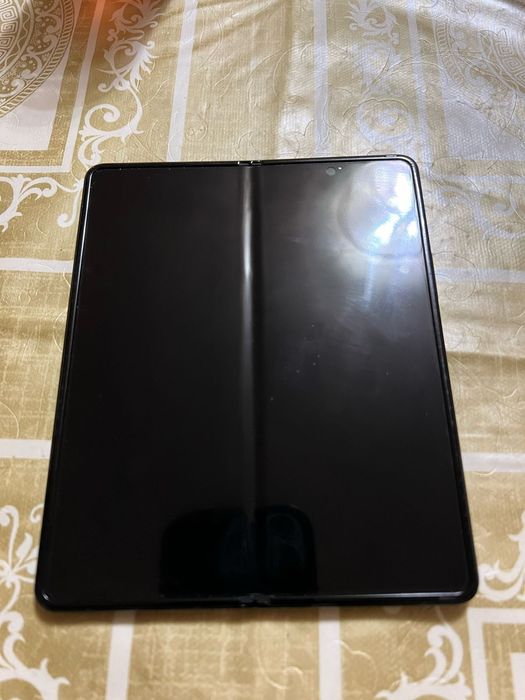Samsung galaxy Z Fold 3