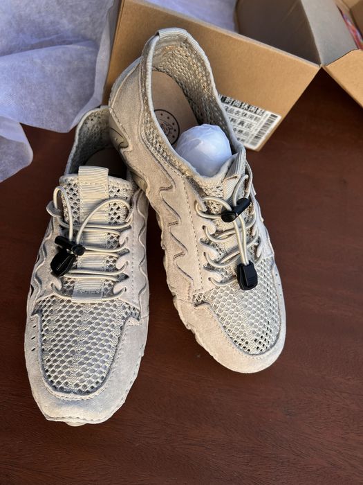 Женская обувь