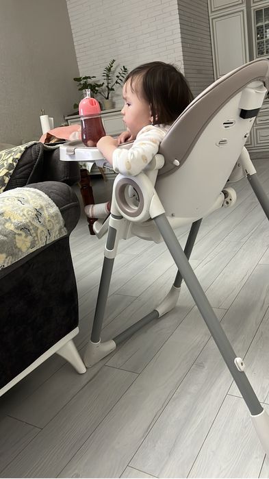 Столик для кормления