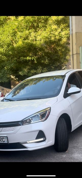 Elektromobil Geely arrizo sotiladi