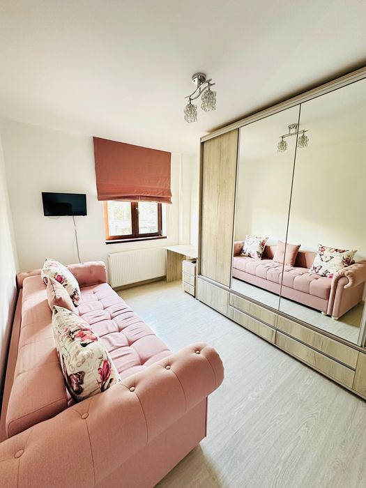 Apartament cu 3 camere, cu centrala termica, loc de parcare inclus in pret, 2 dormitoare