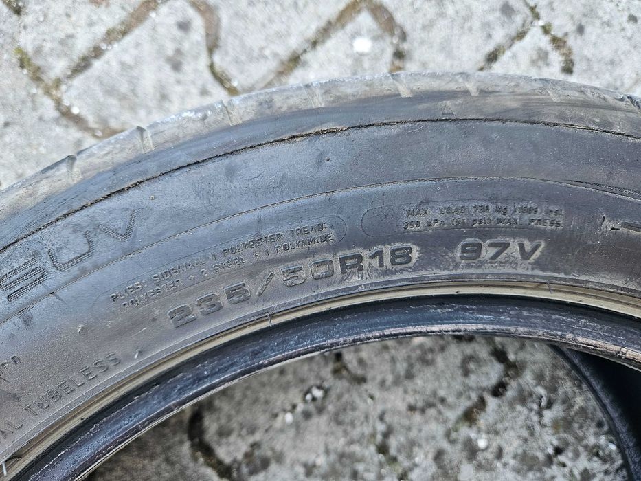 4 броя летни гуми DUNLOP 235/50R18 97V SPT MAXX RT2 SUV