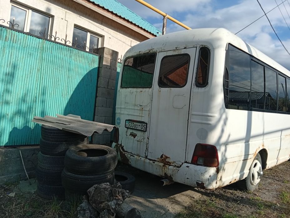 Хюндай  Каунти автобус