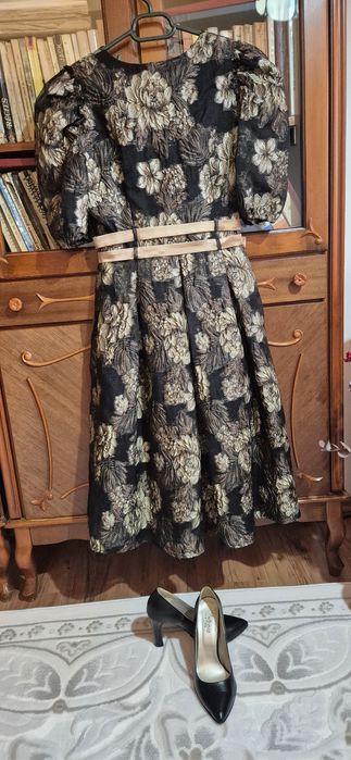 Rochie eleganta, de ocazie/evenimente din brocart