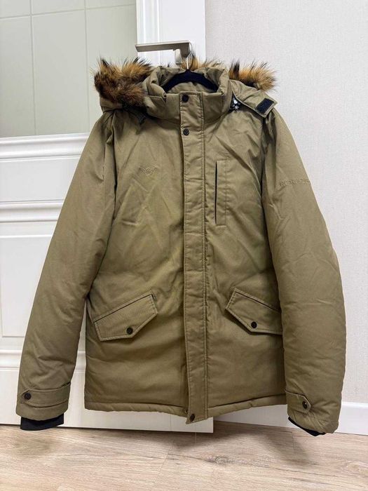 Продам зимнюю парку