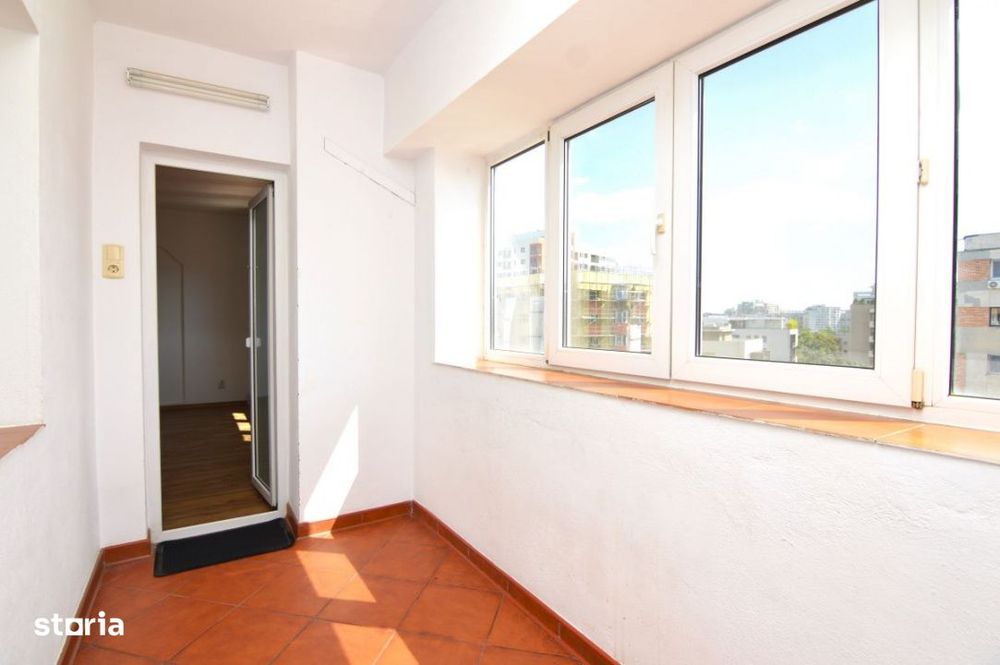 Vanzare Apartament 3 Camere Calea Calarasilor – Hyperion