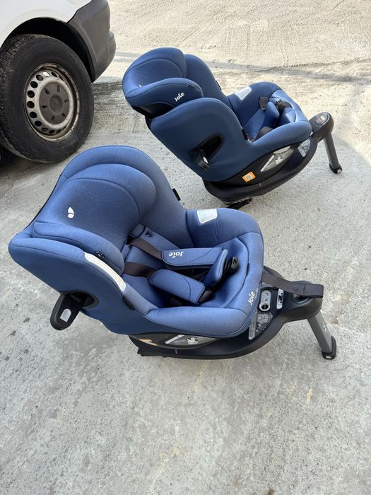 Scaune comforme ADAC , bine intretinute ( fara accident )