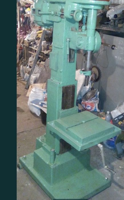 Сверлений станок сотилади