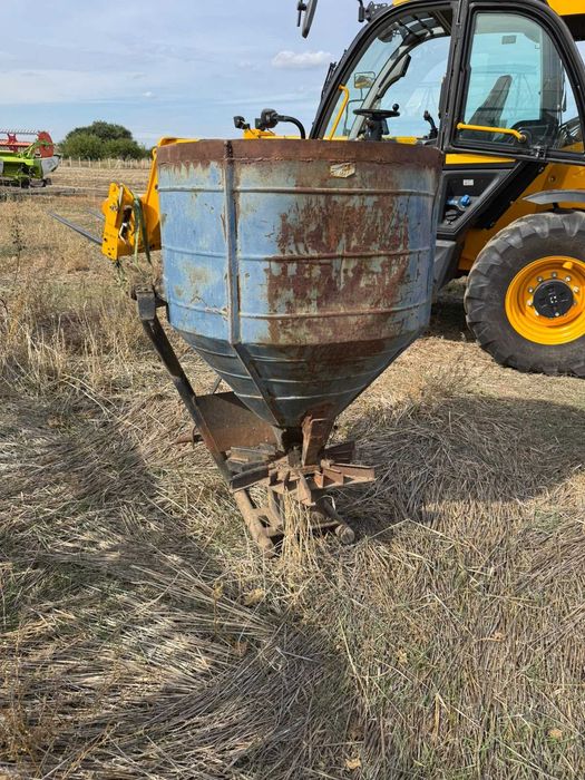 Vand utilaje agricole