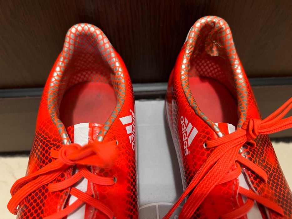 adidas F30 adizero бутонки ,калеври ,футболни обувки номер 43