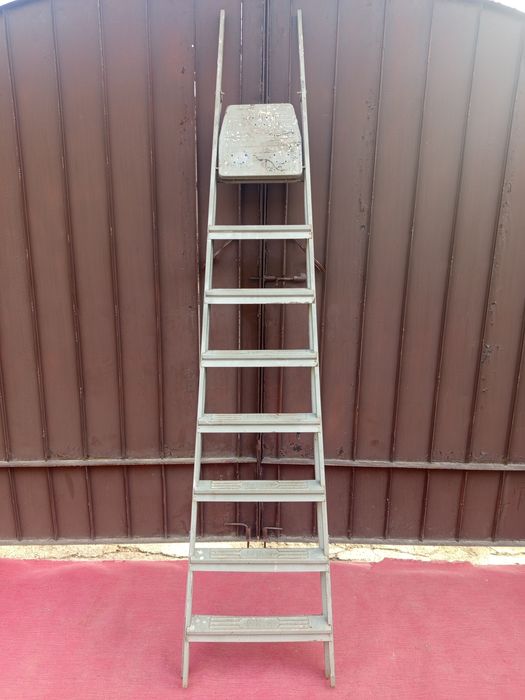 Продам / лестница / .