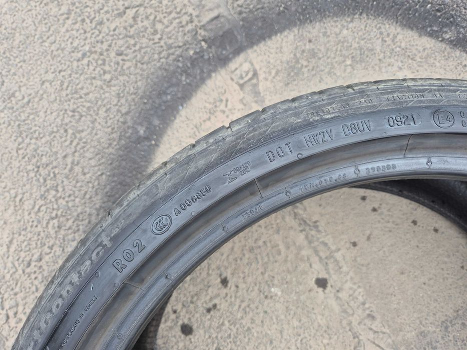 2 Anvelope de VARA - 235/35/19 - Continental - APP NOI - DOT 2021 !