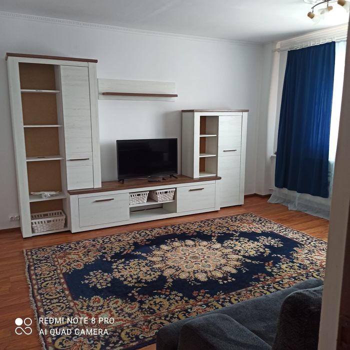 Proprietar închiriez apartament 3 camere zona Mall Vitan,649 Euto