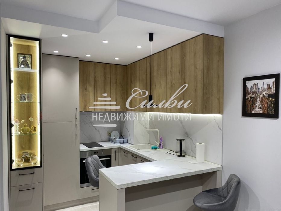 Продава се Двустаен апартамент в Шумен, Болницата - 62 кв.м за 2139 €/кв.м - Снимка #2