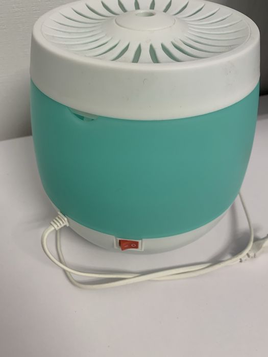 Продается увлажнитель воздуха