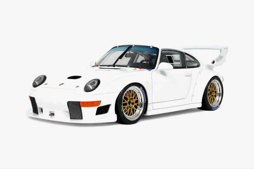 Macheta Porsche 911 [993] GT2 Evo 1:18 GT Spirit (GT532)