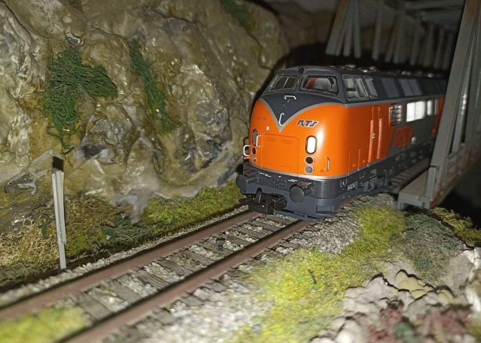 Locomotiva PIKO BR21 RTS , scara H0