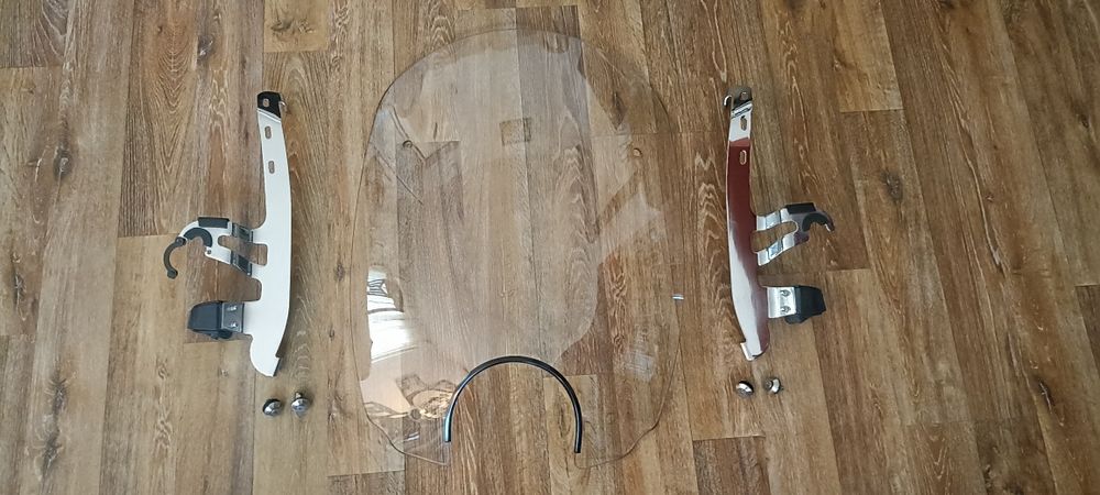 Indian Scout, Седалка и слюда