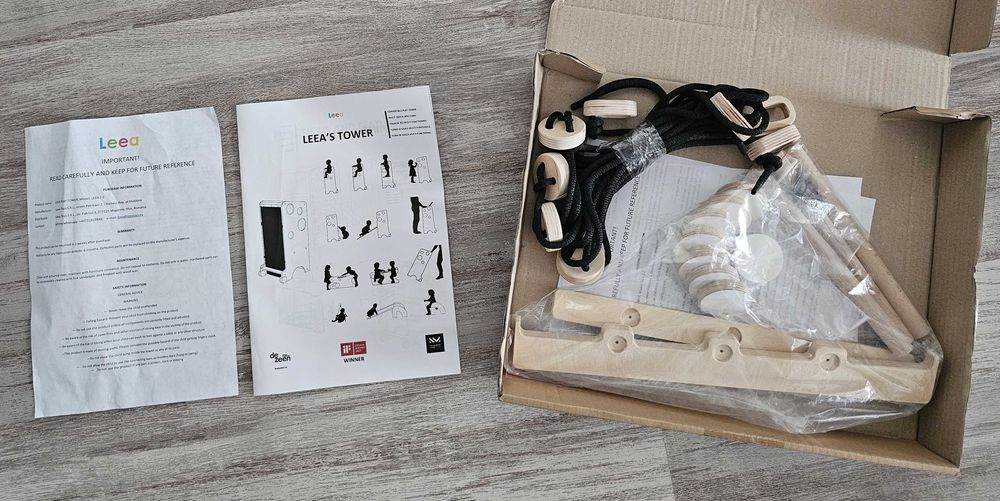 Turn de învățare Montessori multifuncțional Leea's Tower model premiat