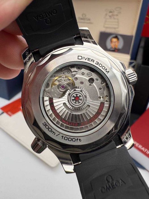 Часовници Omega seamaster Diver 300m сребристо/бяло