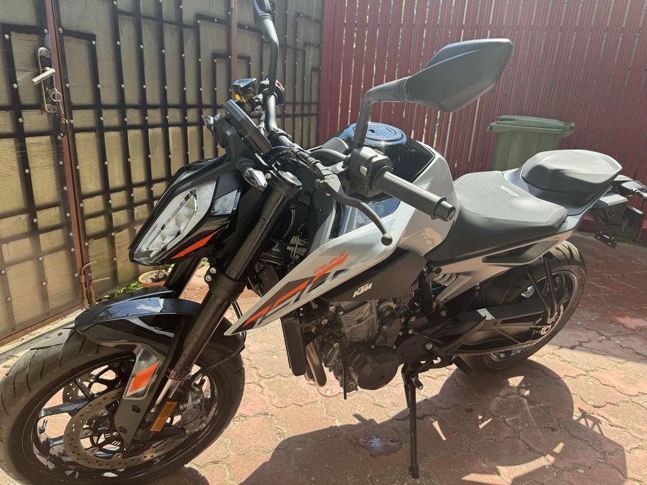 Ktm duke 790 2024