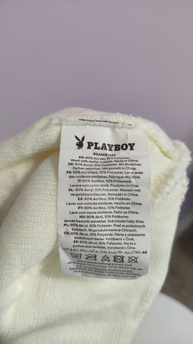 PLAYBOY Зимна шапка в отлично състояние