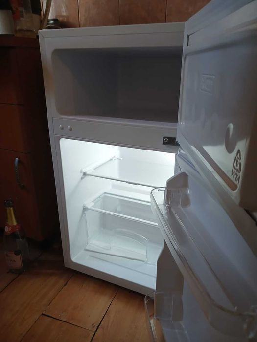 Frigider nou si nefolosit de vanzare