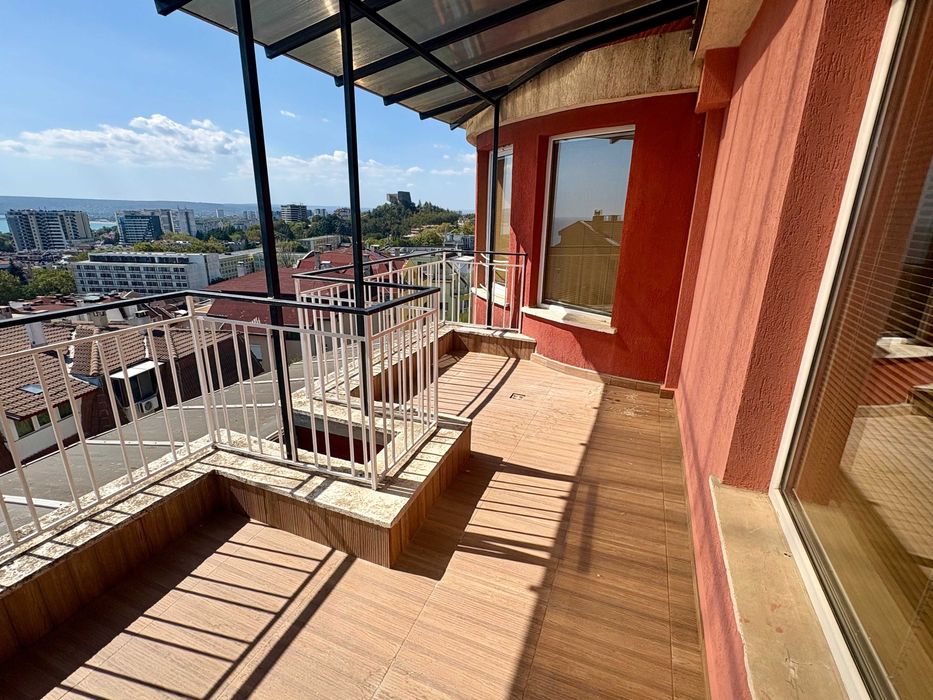 Продава се Тристаен апартамент в Варна, Бриз - 95 кв.м за 3011 €/кв.м - Снимка #9