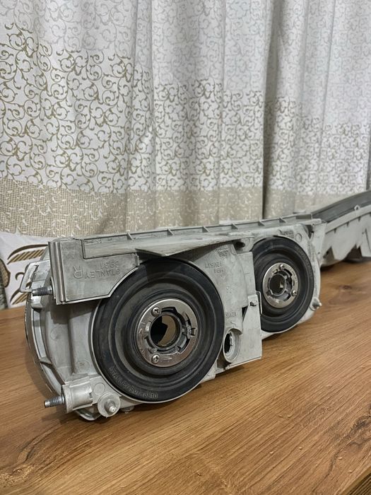 Продам фары chaser 100