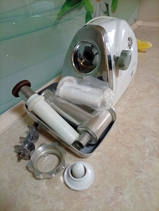 Мясорубка в хорошем состоянии