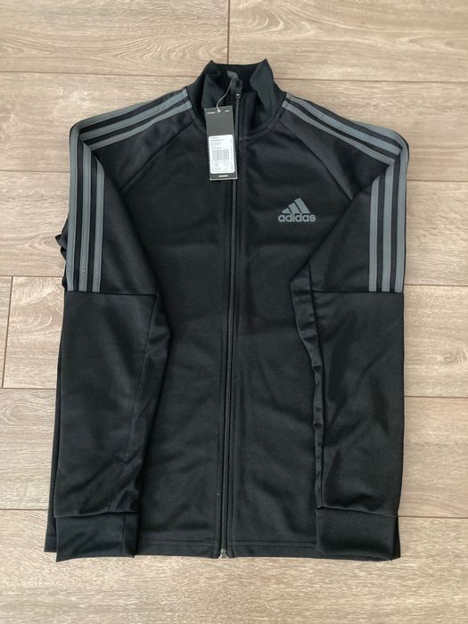 Оригинално НОВО мъжко горнище Adidas