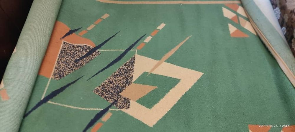 Палас зелёный размер 5/2