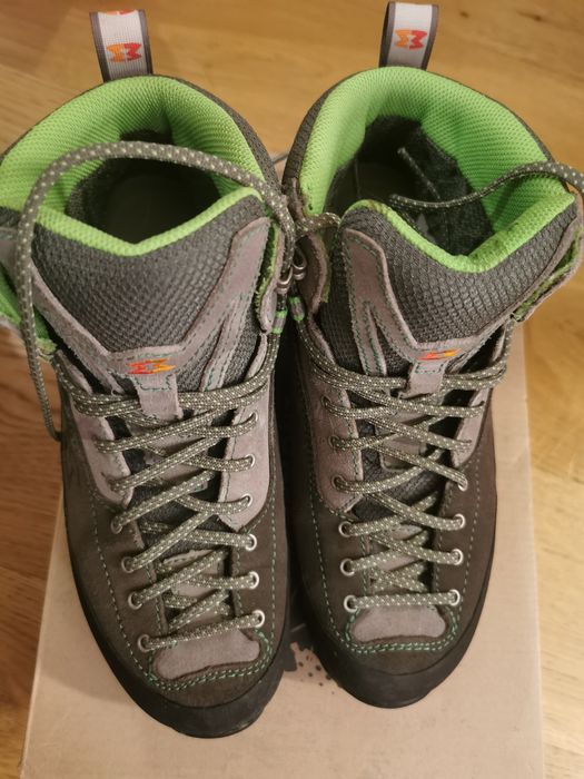 Дамски туристически обувки Garmont Vetta 39 номер