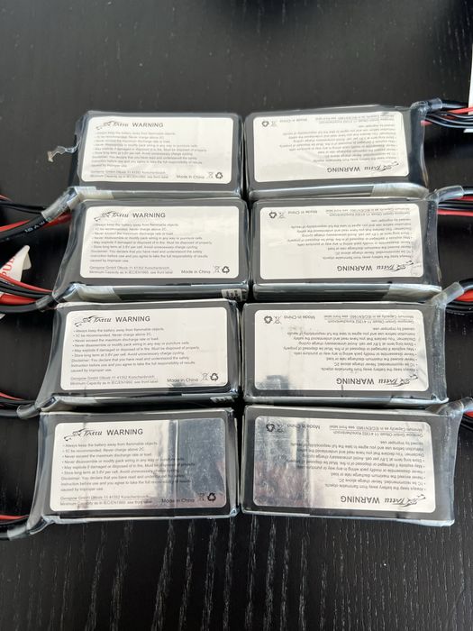 Vand Baterii Drona Tattu R-Line 3.0 1300 120C 4S 14.8V 19.24 wh