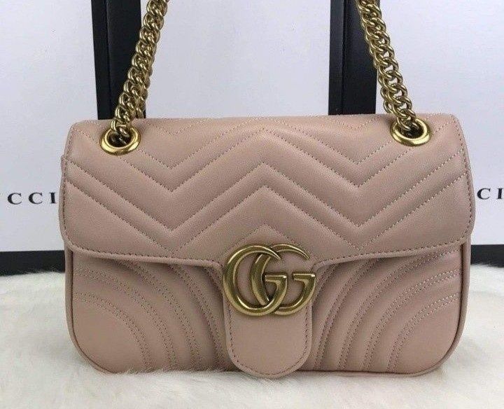 Geanta roz pudra, logo metalic auriu mat, import Italia, saculet, etichetă