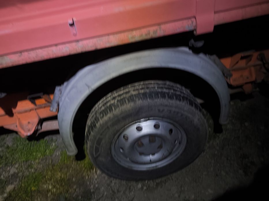 Фият дукато На части тристранен товарач