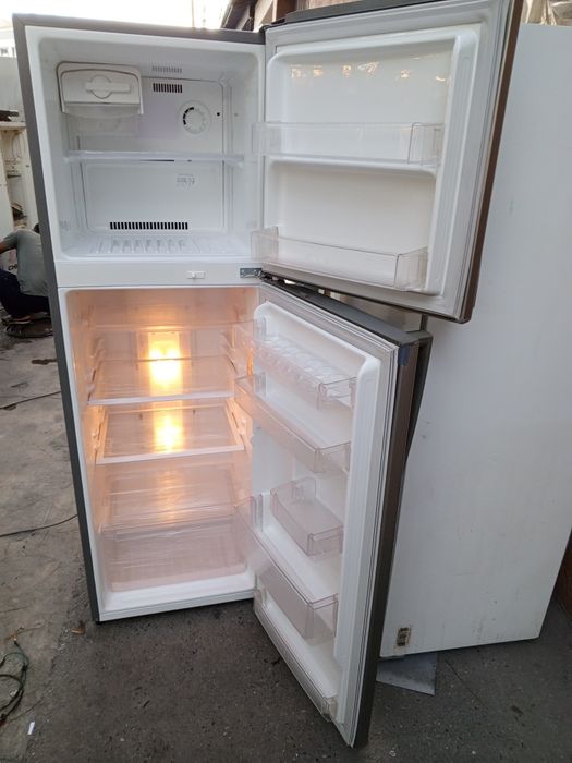 Lg no frost ideal holatda