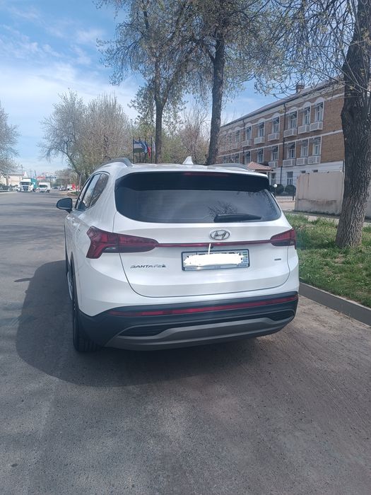 Hyundai santafe 2022 yil sotiladi