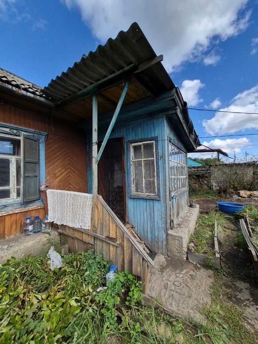 Продается 4 комнатный дом в районе 11 школы