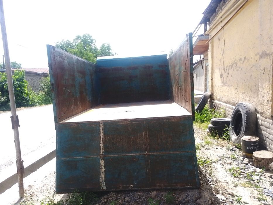 Uazik sotiladi srochni