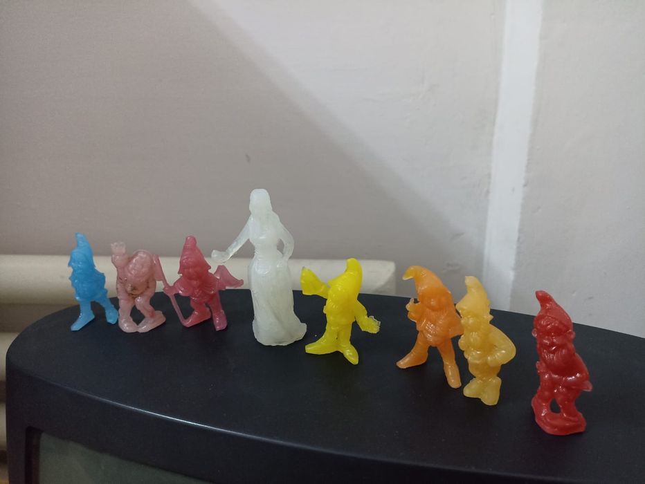 Lot figurine românești Alba ca zăpadă și cei 7 pitici