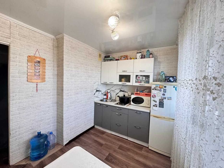 Продам 2к квартиру рн Азии