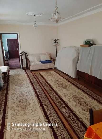 Продаются 2 дома в кибрае, 19 соток. Qibrayda 19 sot 2 ta uy sotiladi.