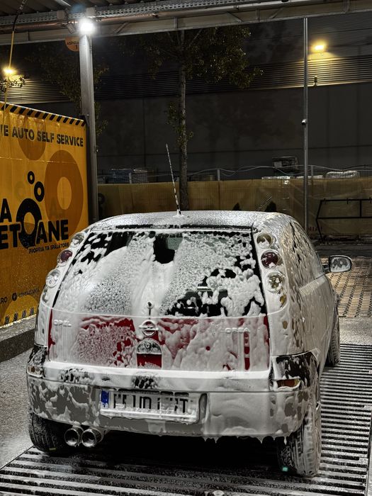 Opel(ozaur) Corsa 1.2 benzină aspirată, an 2001