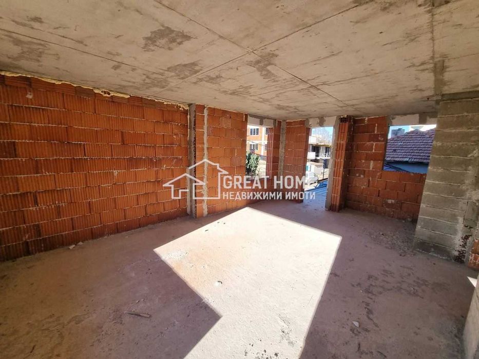 Продава се Тристаен апартамент в Търговище, Вароша - 109 кв.м за 959 €/кв.м - Снимка #1