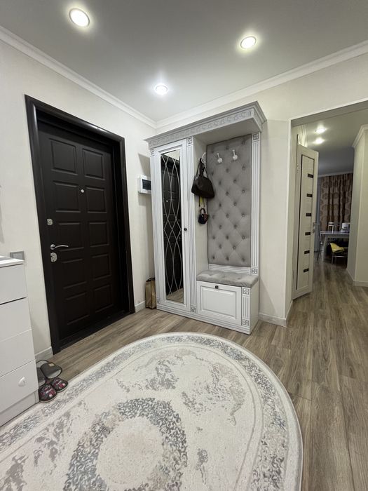 Продам 3 ком квартиру на Орбита 1