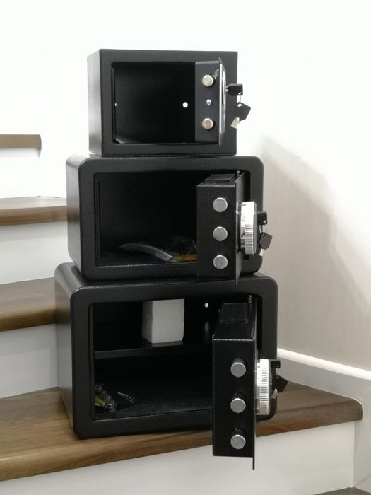 Сейф с кодом seyf ko’dli kalitli uyga, mehmonxonaga