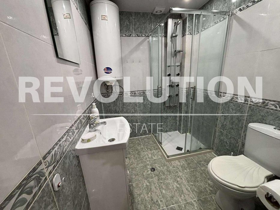 Тристаен апартамент в района на Лятно кино Тракия!